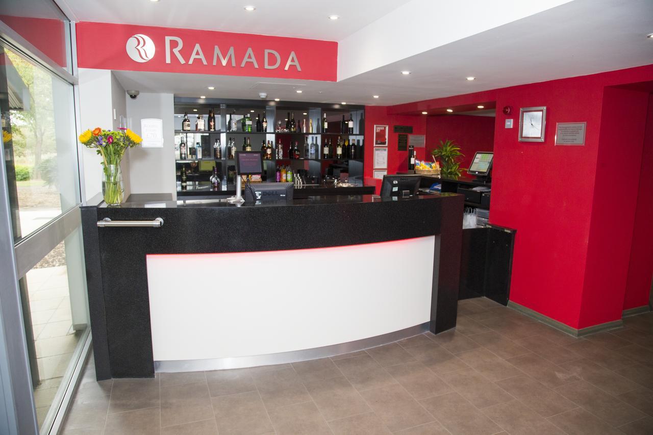 Ramada London South Mimms Hotell Potters Bar Exteriör bild